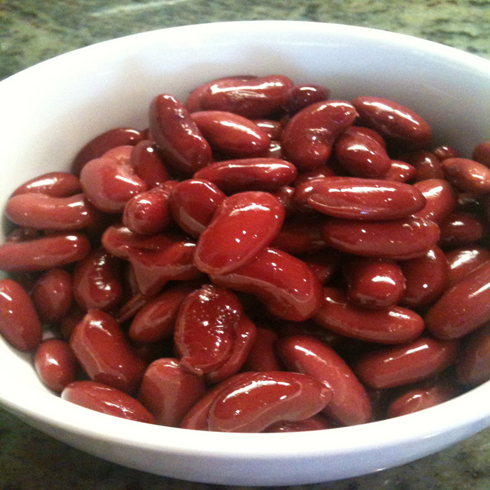 Canned red kidney beans 